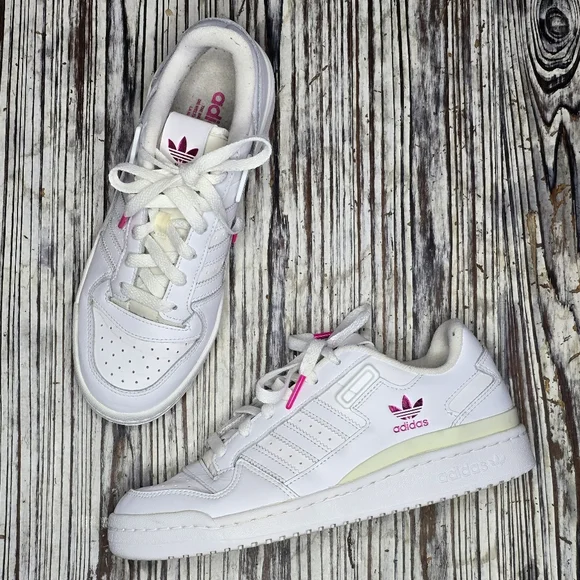 adidas | Shoes | Adidas Adidas Originals Womens Forum Low In White With  Pink Accents Us Size 75 | Poshmark